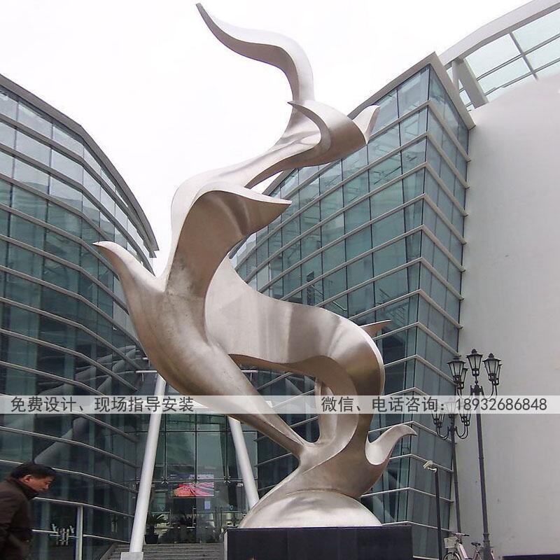 不锈钢雕塑行业市场前景是非常广阔。 不锈钢雕塑行业市场前景是非常广阔。