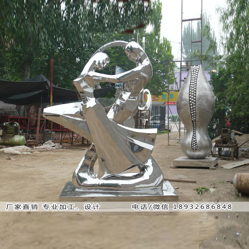 不锈钢雕塑是常见的城市雕塑之一。 不锈钢雕塑是常见的城市雕塑之一。