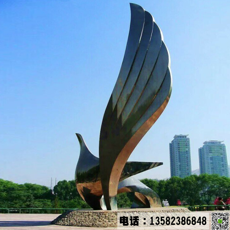 不锈钢雕塑在广场中起到的作用 不锈钢雕塑在广场中起到的作用