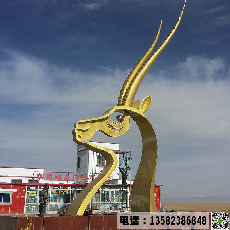 不锈钢户外广场雕塑加工.JPG
