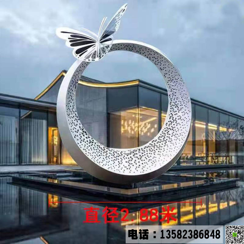 不锈钢广场雕塑的造型及优点介绍 不锈钢广场雕塑的造型及优点介绍