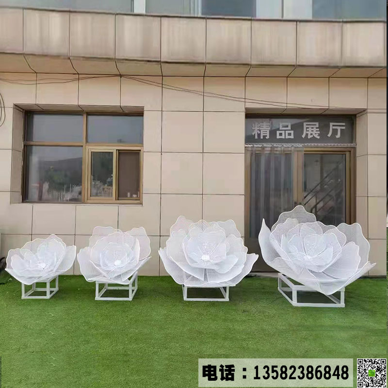 不锈钢镂空荷花厂家定制加工.jpg