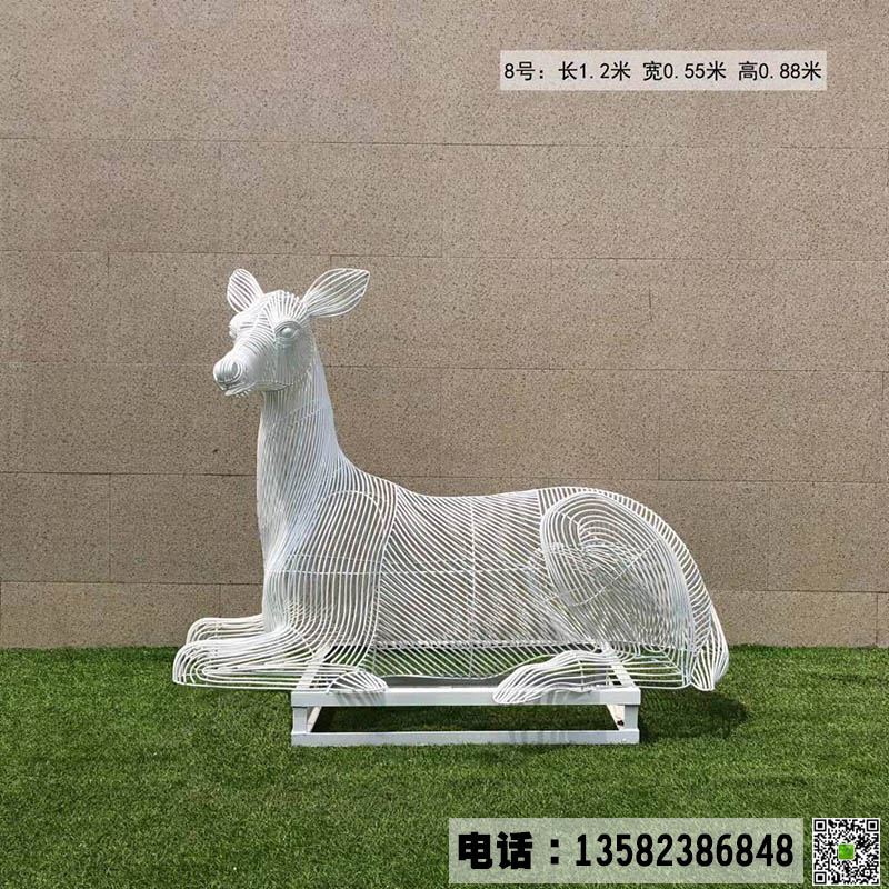 不锈钢镂空鹿雕塑在园林中起到的作用 不锈钢镂空鹿雕塑在园林中起到的作用